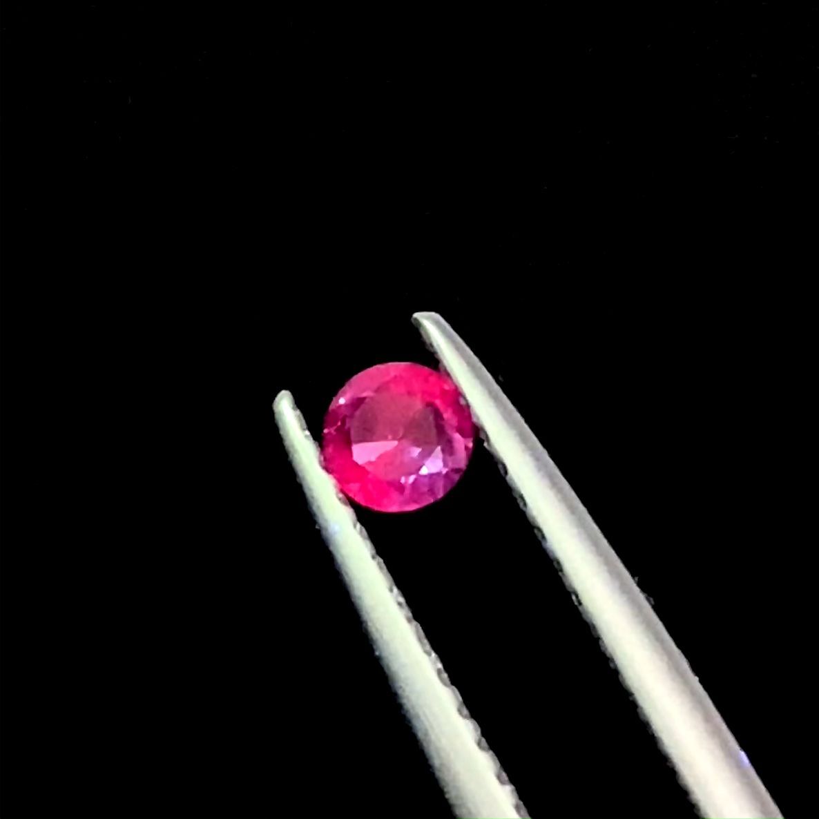 ウィンザーサファイア タンザニア・ウィンザー産 0.18ct[221219266]3.3