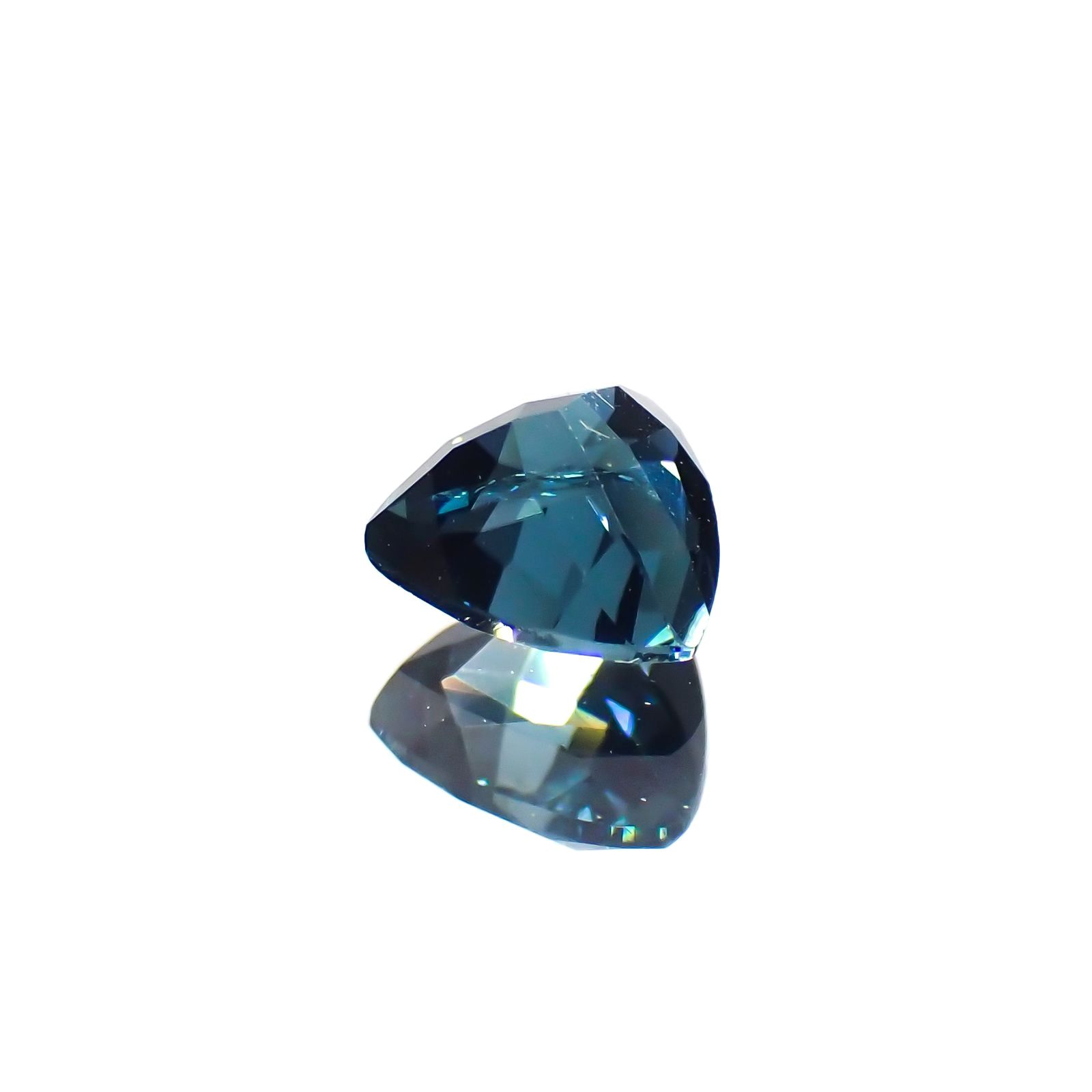 ブルートルマリン アフガニスタン産 0.43ct [250114093]4.9x4.9mm前後