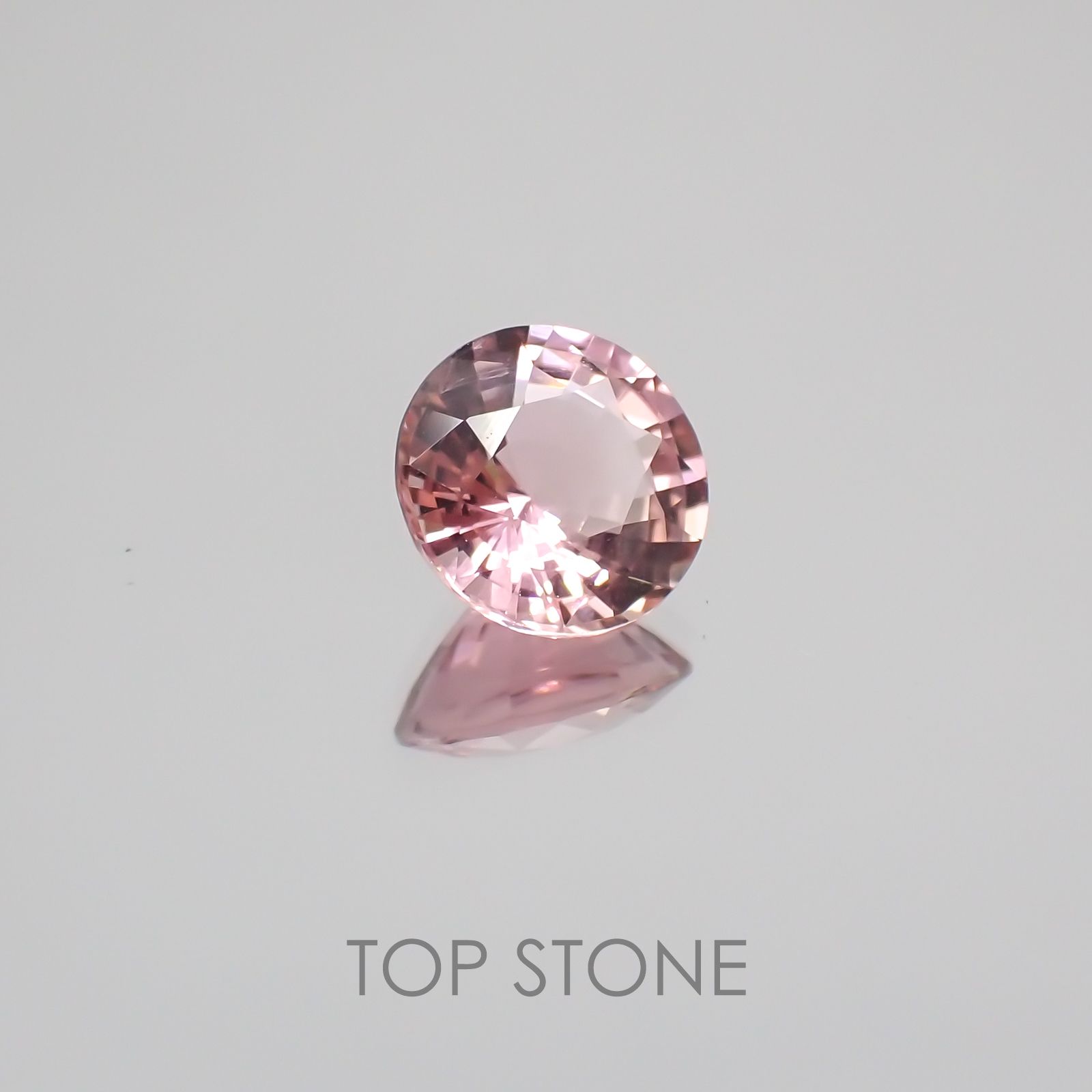 ピンクトルマリン パパラチャカラー(宝石名ピンク・トルマリン) ルワンダ産 1.463ct ソ付(彩珠)[21039970]7.6×7.6mm前後