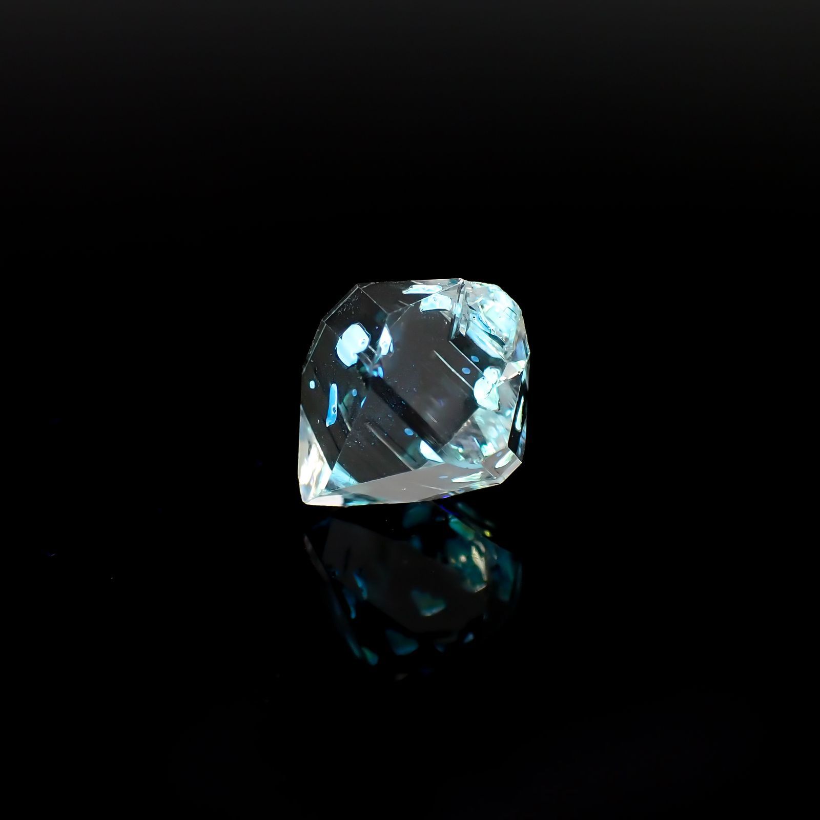 オイルインクォーツ 原石 パキスタン産 5.46ct [220917862]12.6x10.4mm前後