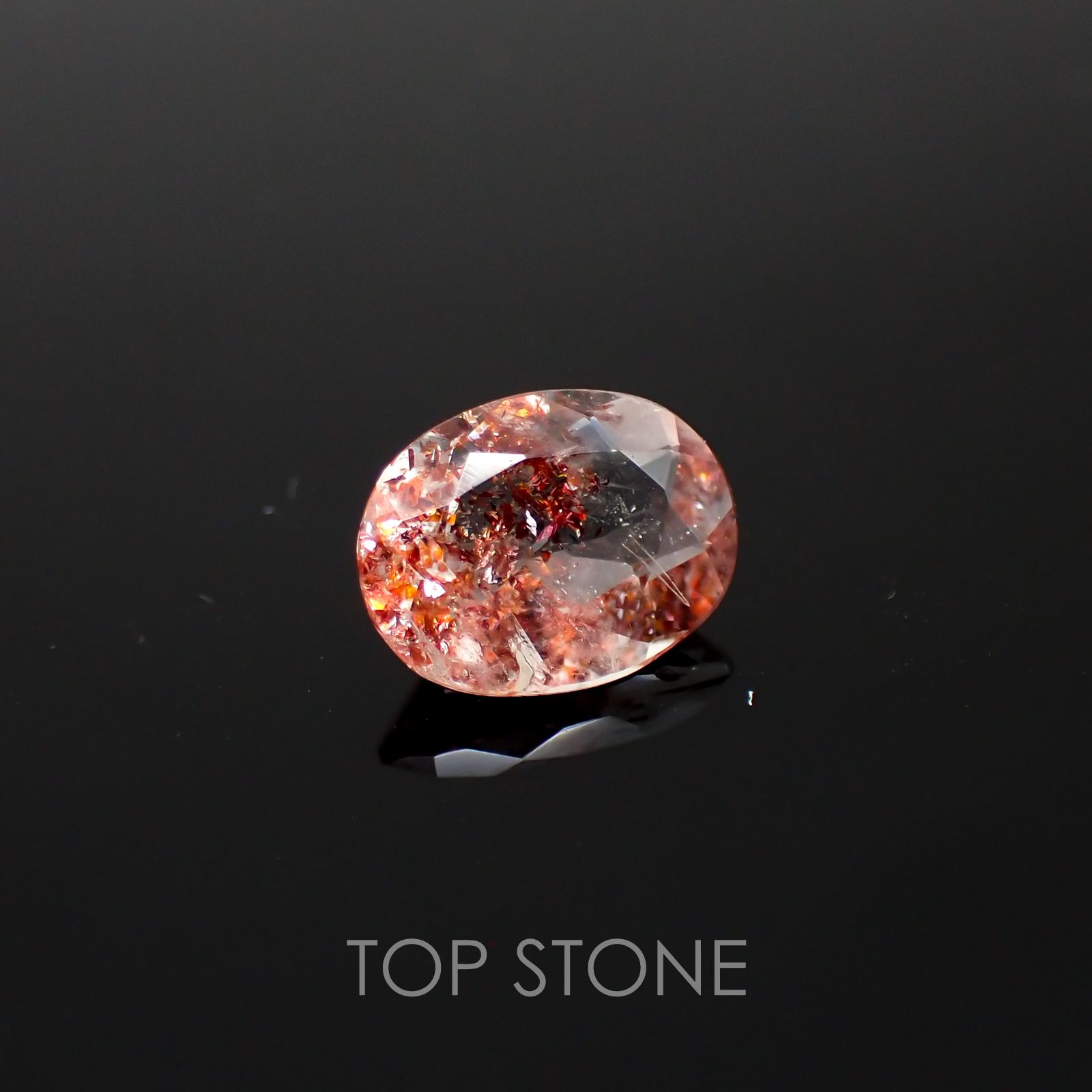 ファイヤークォーツ ナイジェリア産 ルース 1.46ct[210410209]8.9×6.9mm前後