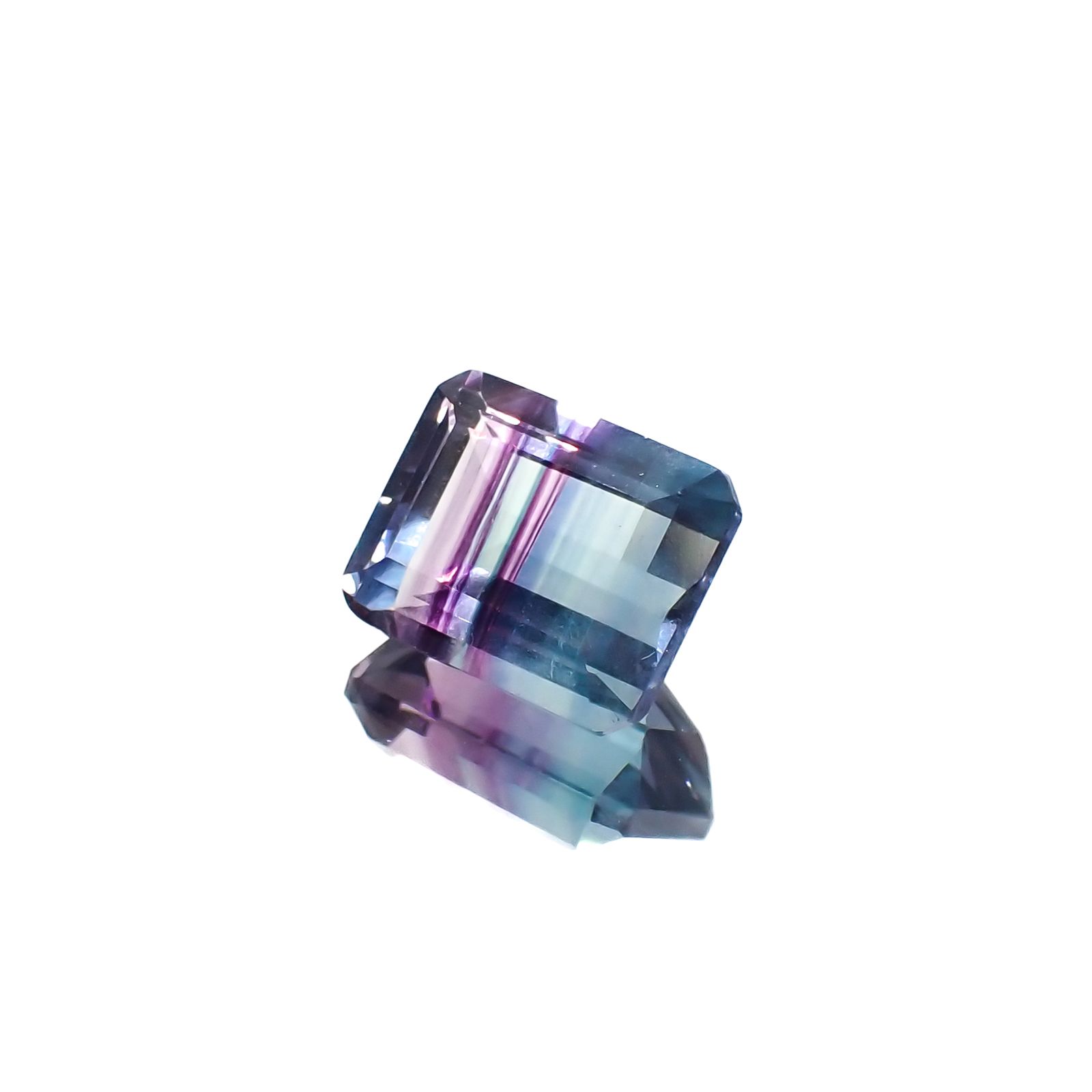 パーティカラーフローライト フルオレッセンス ブラジル産 4.52ct[230823264]10.2x8.1mm前後