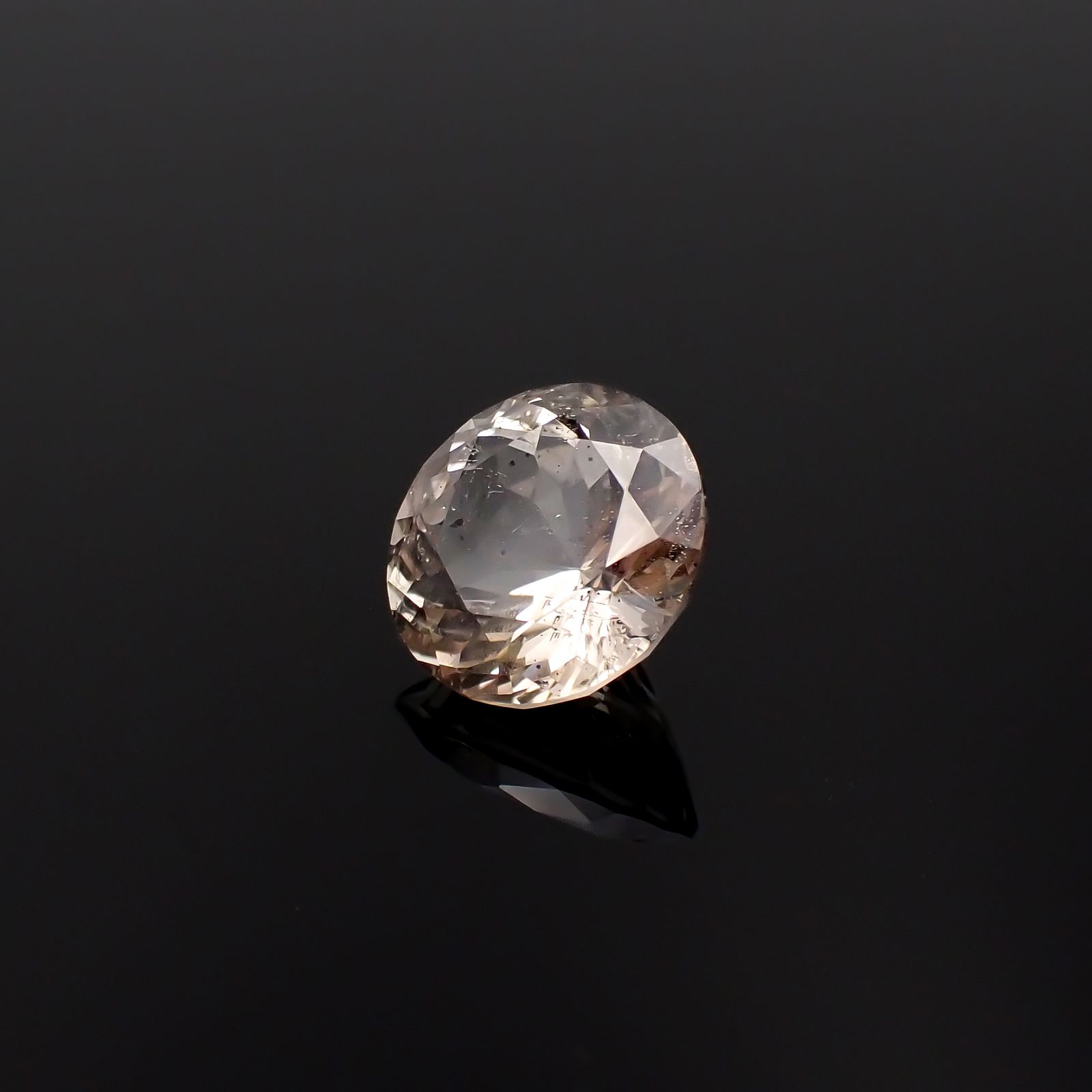 ティンカーベルクォーツ ブラジル産 2.68ct [230923479]9.4x9.4mm前後
