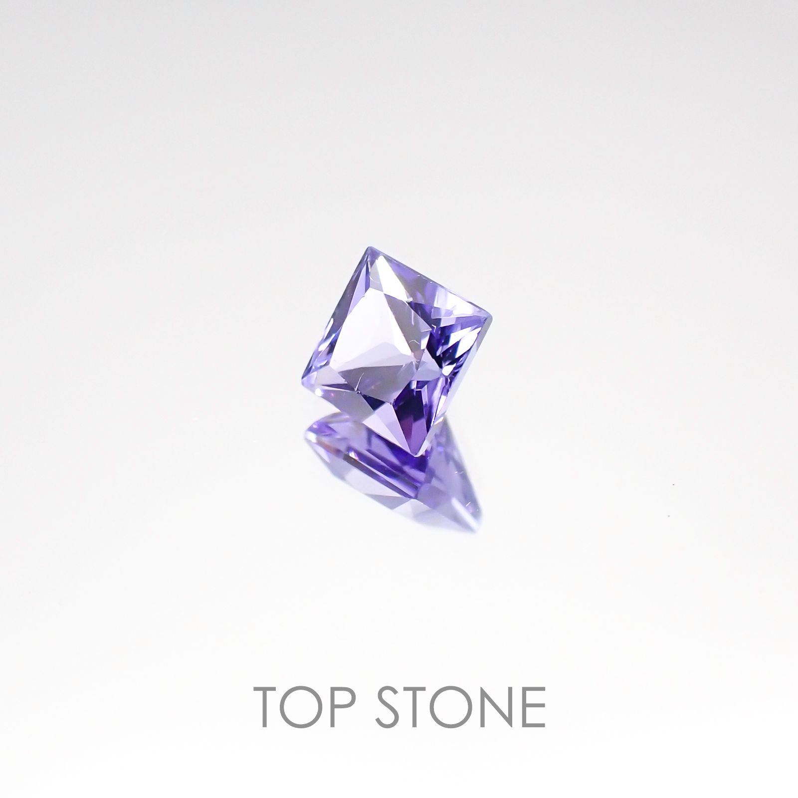 ◇プリンセスカット◇タンザナイト(宝石名タンザナイト) タンザニア産 0.53ct 識別済20117193]4.4×4.3mm前後