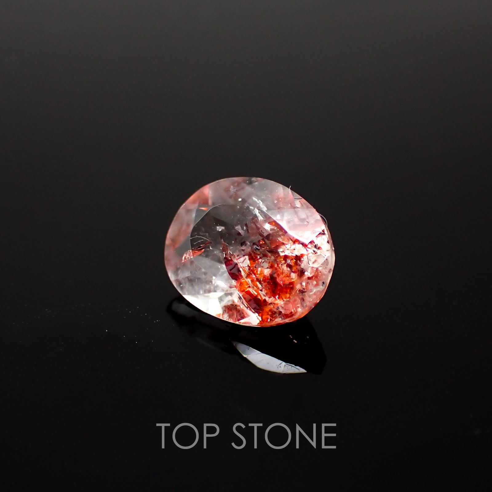 ファイヤークォーツ ナイジェリア産 ルース 1.4ct[210410203]8.3×6.8mm前後