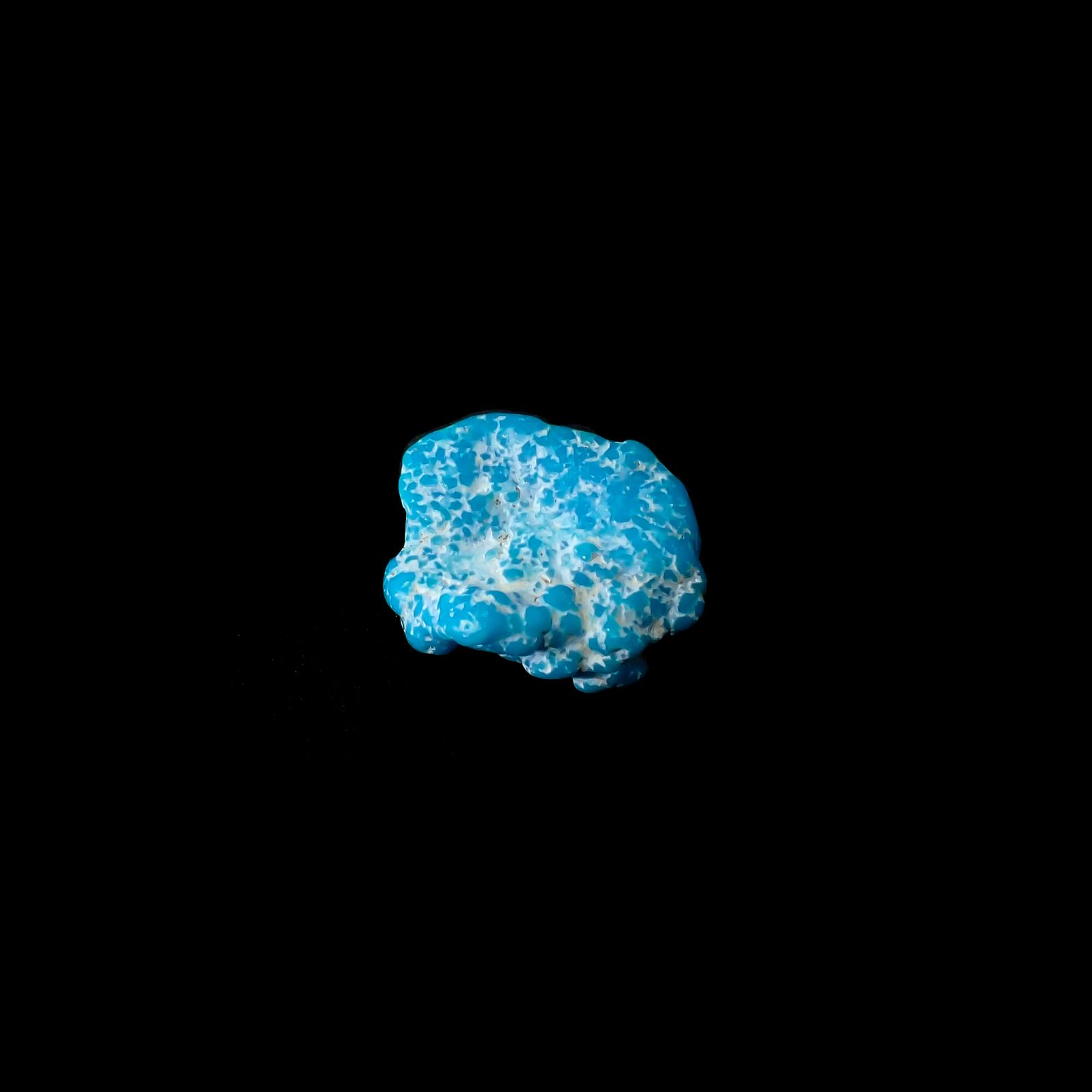 ターコイズ 原石 アメリカ・アリゾナ州キングマン産 5.82ct[240226368]14.4x11.4mm前後