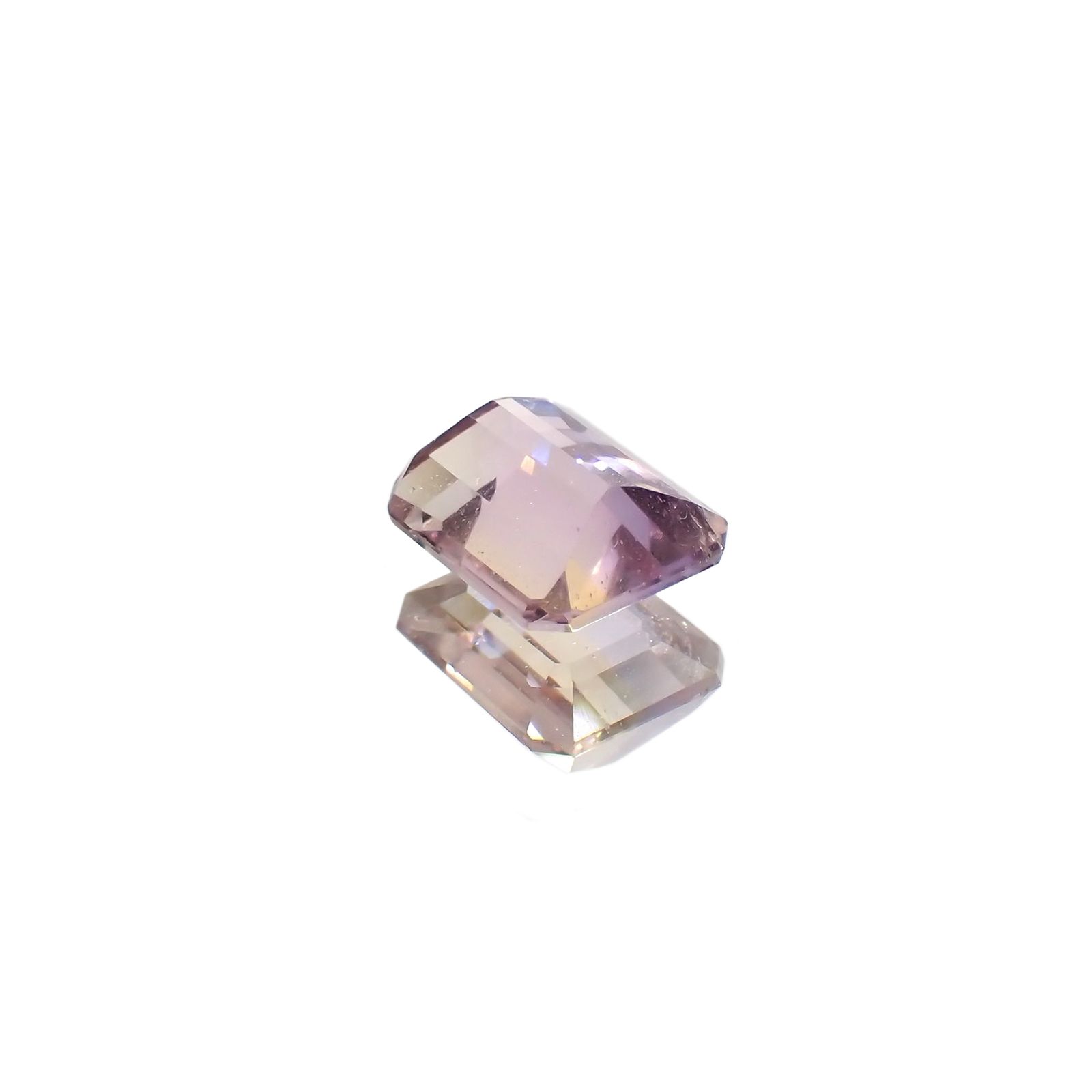 アメトリン ボリビア産 1.36ct [220114627]7.7x6.3mm前後