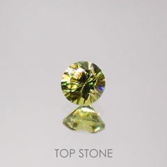 スフェーン(宝石名スフェーン)マダガスカル産 0.33ct 識別済[220616551]3.9x3.9mm前後