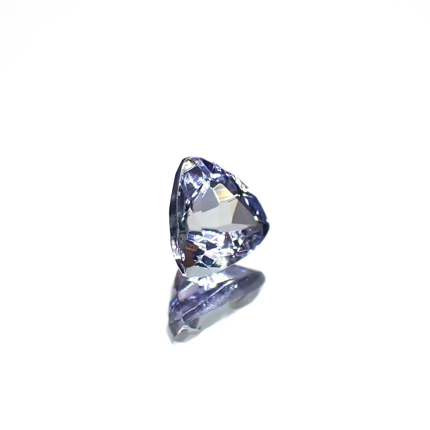 バイカラータンザナイト(宝石名ゾイサイト)タンザニア産 0.47ct 識別済[240828605]4.9x5.1mm前後