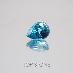ブルージルコン カンボジア産 ルース 2.13ct[20063095]8×6mm前後