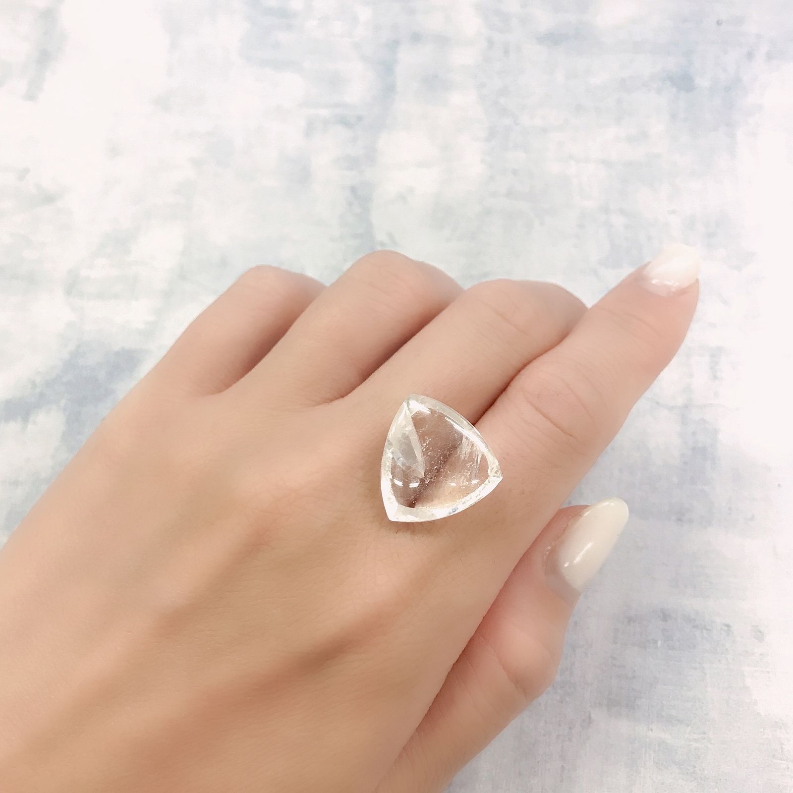 マニフェストインクォーツ ブラジル産 20.28ct [220716793]17.4x18.4mm前後
