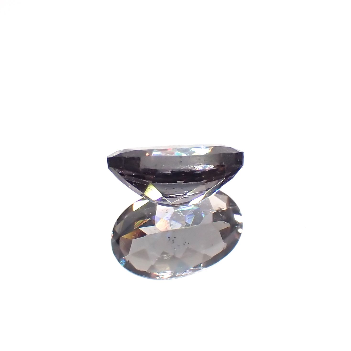 ベキリーブルーガーネット（カラーチェンジガーネット アレキタイプ） マダガスカル・ベキリー産 0.56ct[240222997]6x4mm前後 |  TOP STONE(トップストーン)