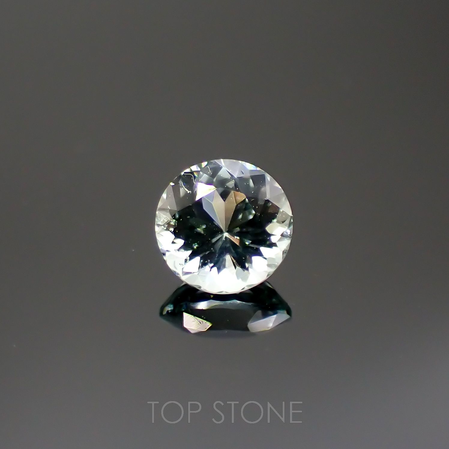 ミントベリル ブラジル産 0.28ct[220817223]4.3x4.3mm前後