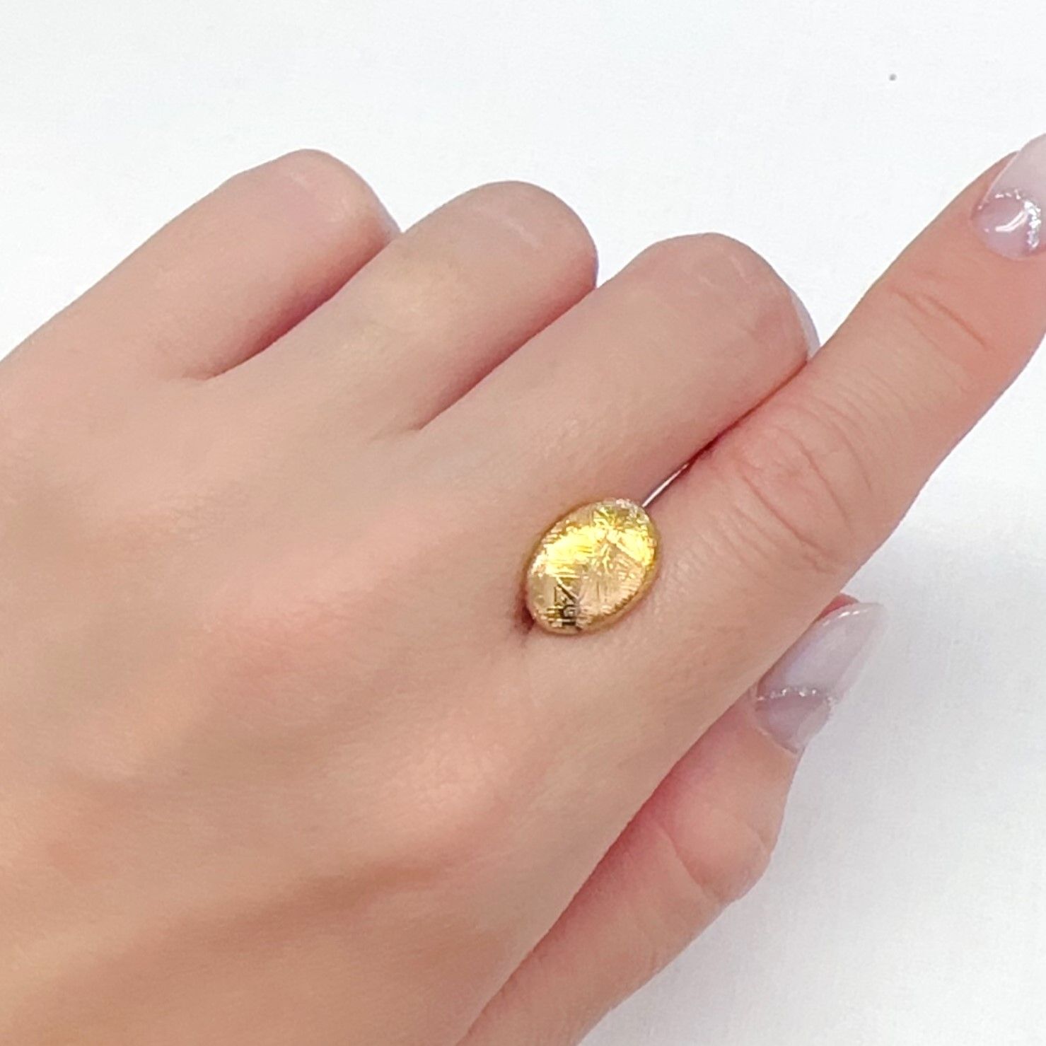 ムオニナルスタ隕石 発見地:スウェーデン 9.42ct[240125813]13.6x9.7mm前後