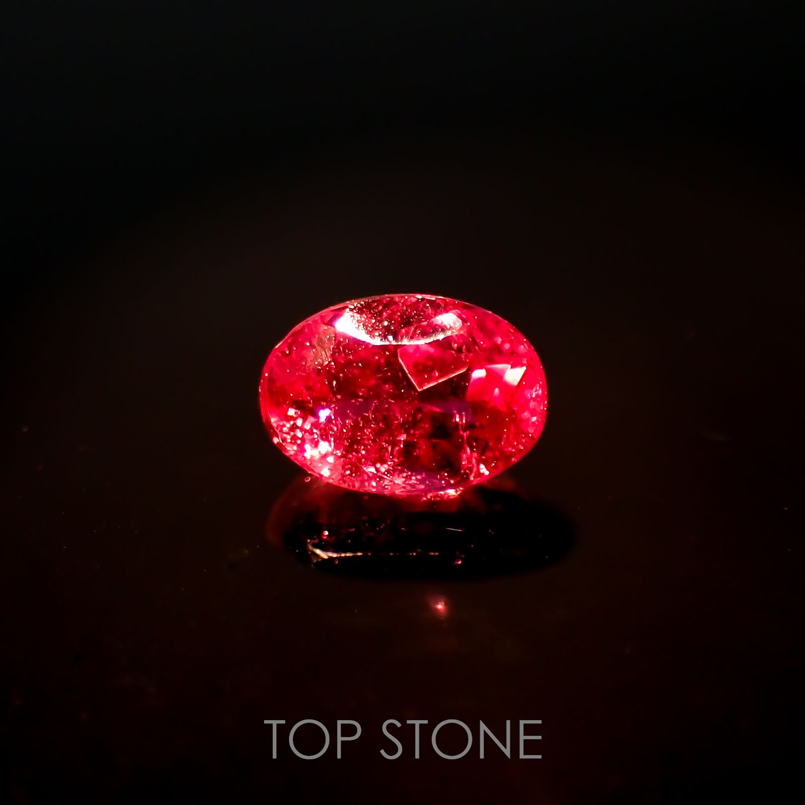 ルベライト ブラジル・ミナスジェライス州産 0.51ct[221018210]5.7x4.1mm前後