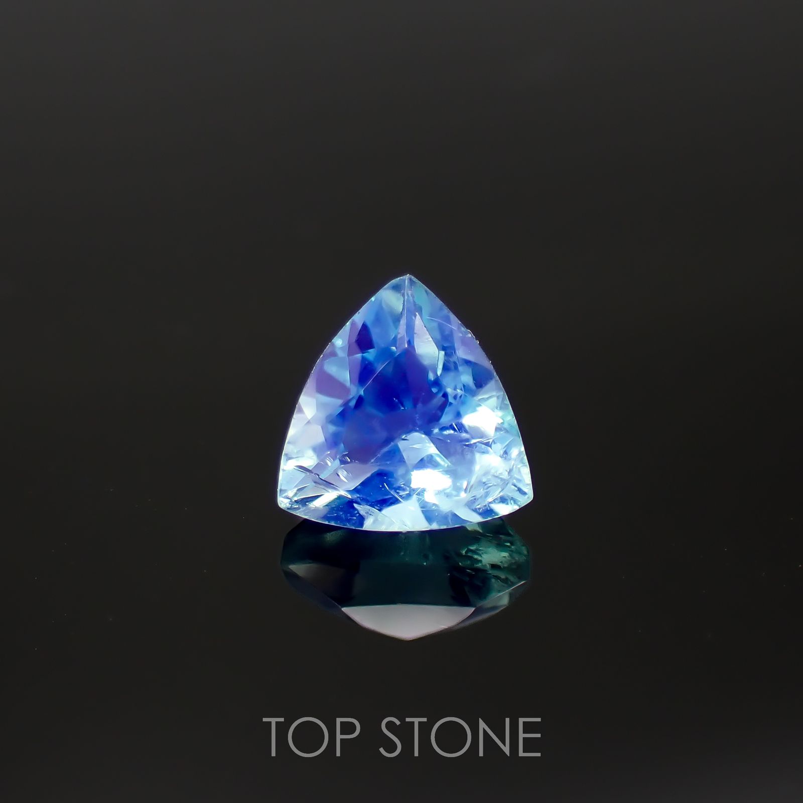 フローライト フルオレッセンス イギリス・ロジャリー鉱山産 1.16ct[220716924]6.5x6.7mm前後