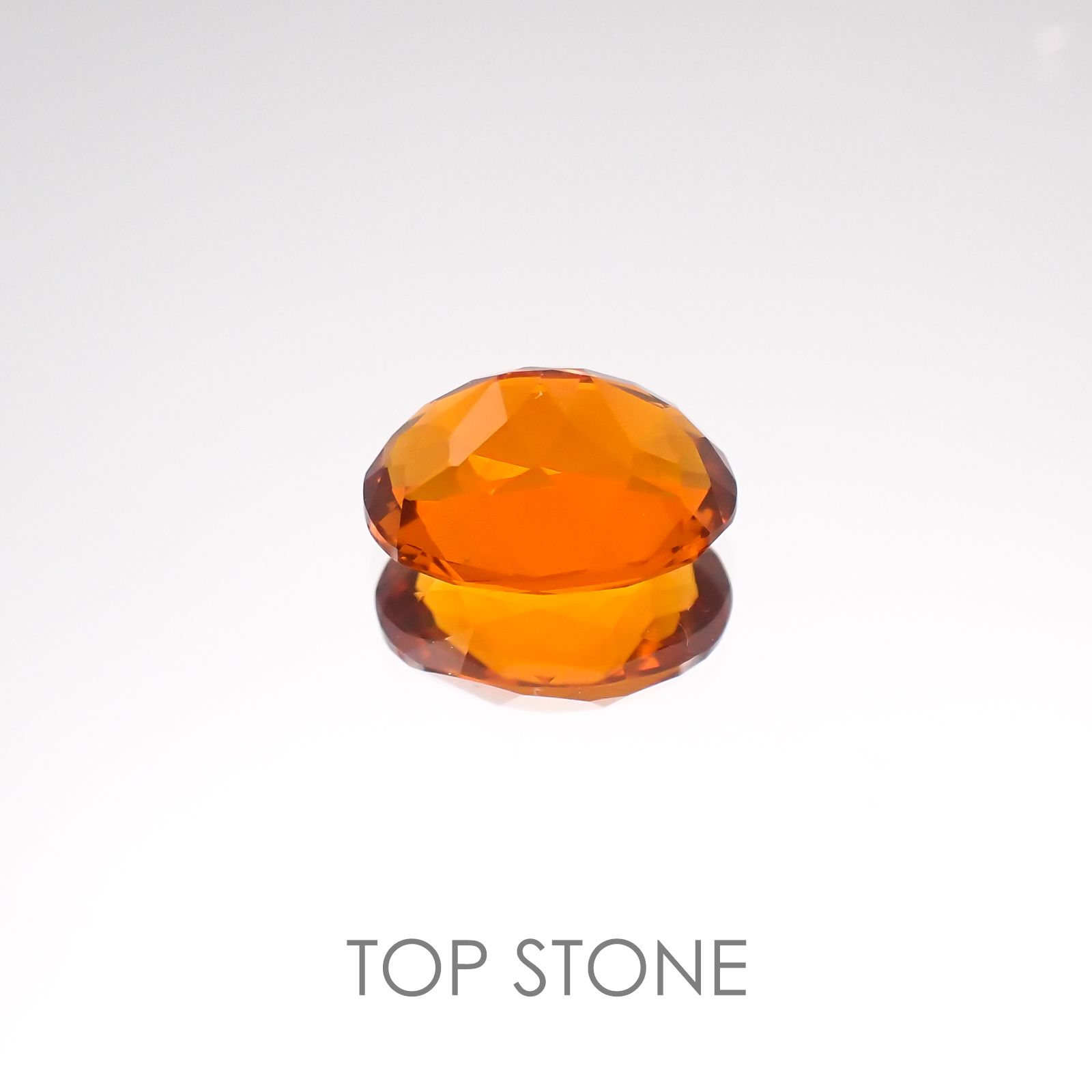 ファイヤーオパール(宝石名ファイヤー・オパール) メキシコ産 1.38ct 識別済[20117521]9.2×7.1mm前後