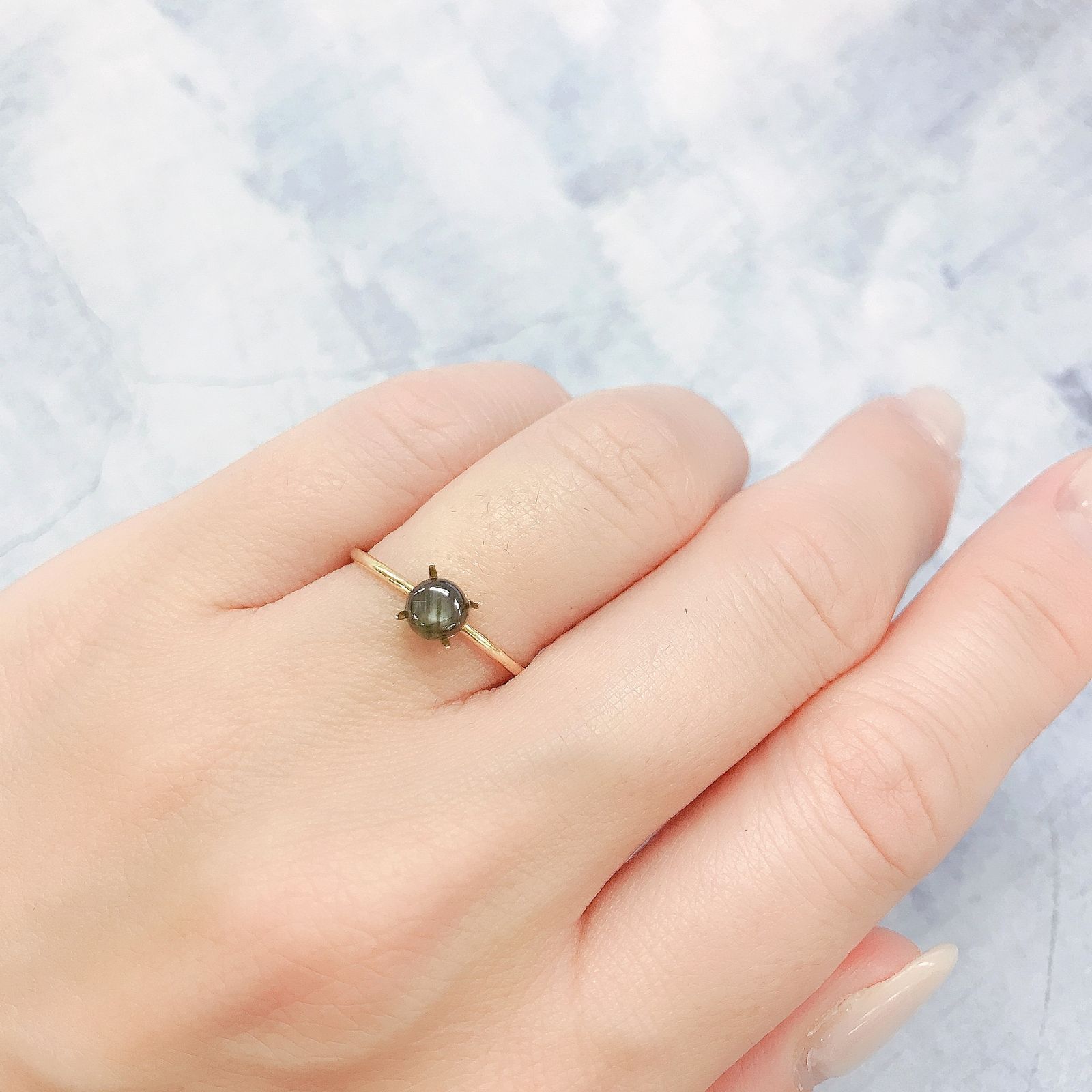 ゴールドシーンサファイア(宝石名シーン・サファイア)ケニア産 0.65ct 識別済[220616217]4.8x4.7mm前後