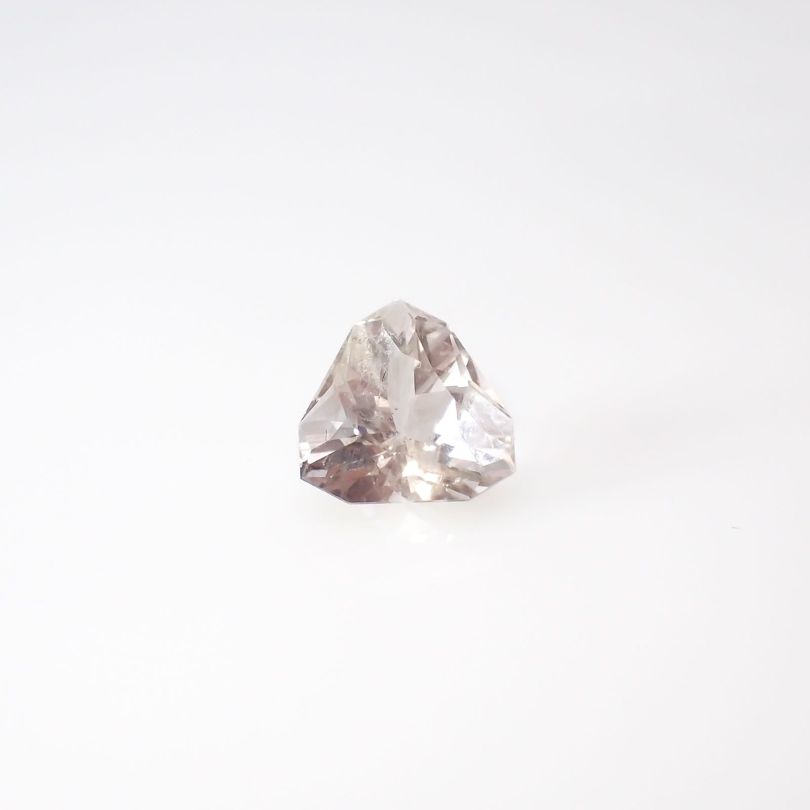 ◇カスタムカット◇ピンクエンジェルラダー マダガスカル産 4.30ct[240125430]10.9x10.9mm前後