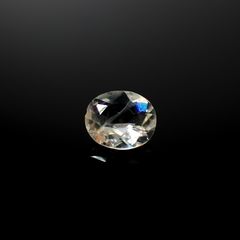 リューサイト 遊色効果あり(宝石名リューサイト)イタリア産 0.28ct 識別済[240628417]4.9x4mm前後