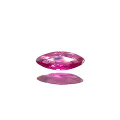 ルビー(宝石名ルビー)モザンビーク産 0.33ct 識別済[220616141]7.2x3.1mm前後