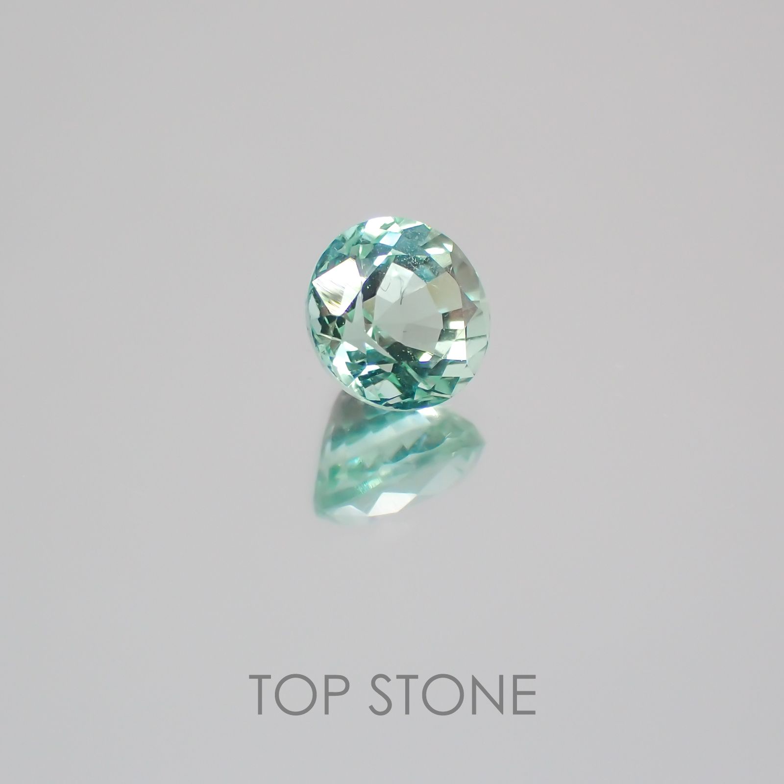 ミントベリル(グリーンベリル) ブラジル産 ルース 0.71ct[21069829]5.5×5.6mm前後