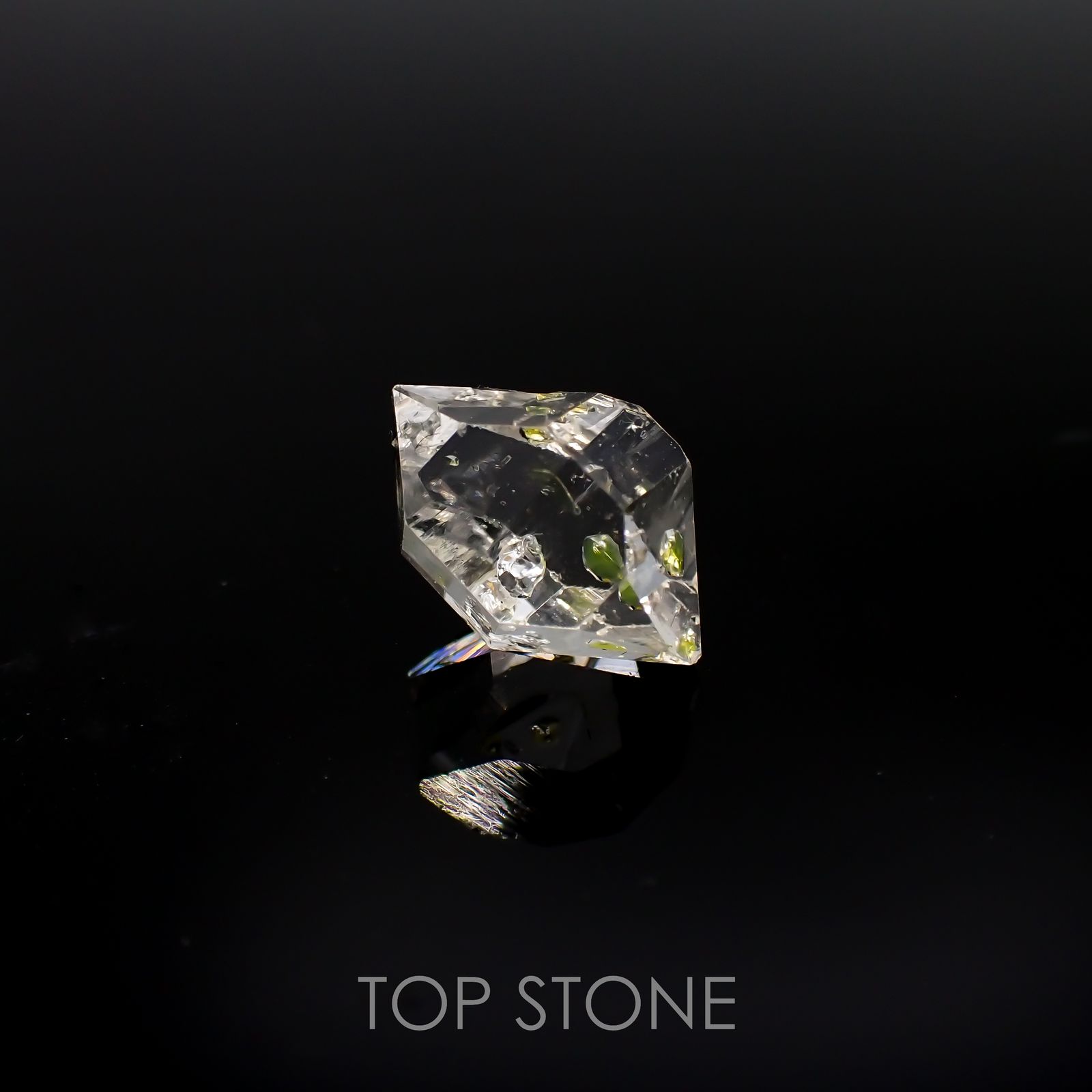 オイルインクォーツ 原石 パキスタン産 5.64ct[220917865]13.8x9.6mm前後