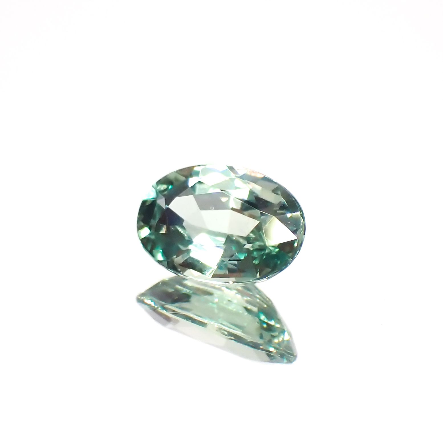 アレキサンドライト(宝石名アレキサンドライト)ブラジル産 0.47ct GIA鑑付[230823161]5.86x4.02mm前後