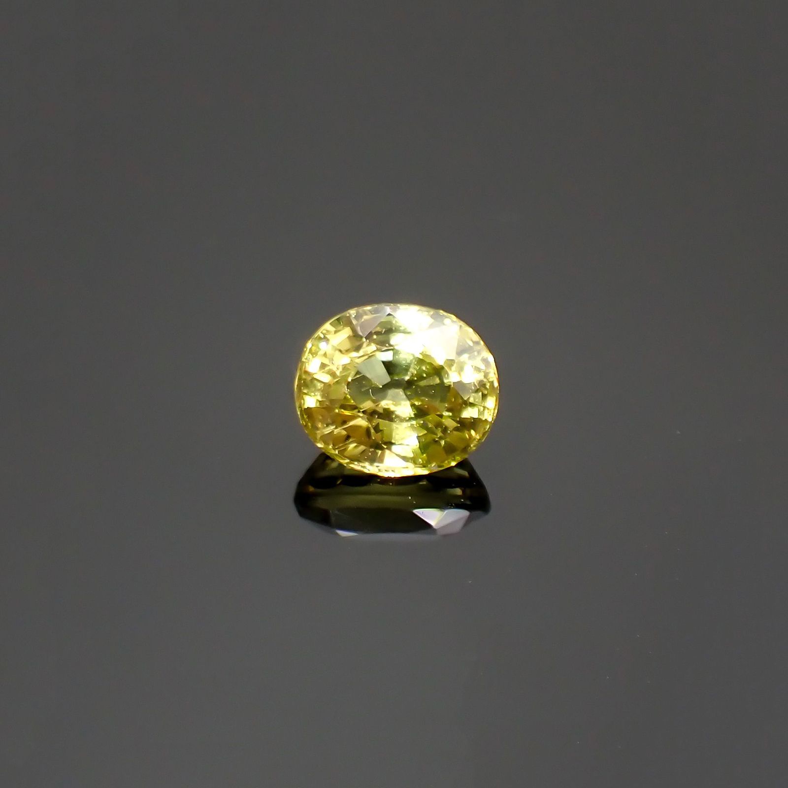マリガーネット(宝石名グロッシュラー アンドラダイト・ガーネット)マリ共和国産 1.00ct 識別済[220115234]6.1x5.2mm前後