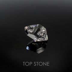 ハーキマーダイヤモンド(宝石名クォーツ) アメリカ・ニューヨーク州産 原石・結晶 4.52ct 識別済[20117553]13.5×8.4mm前後
