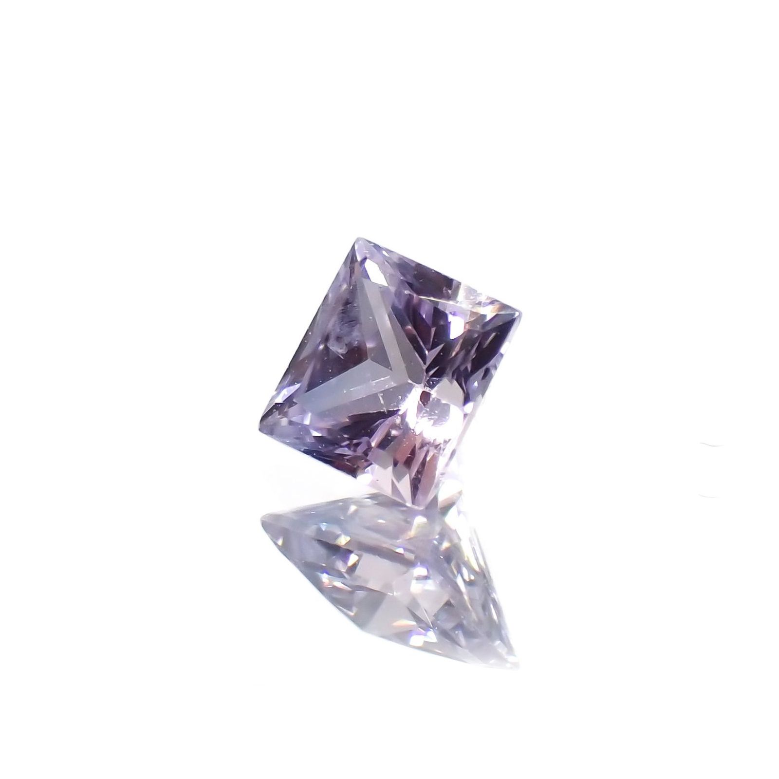 ◇プリンセスカット◇ラベンダーサファイア(宝石名サファイア)東アフリカ産 0.20ct 識別済[250817373]3.1x3mm前後