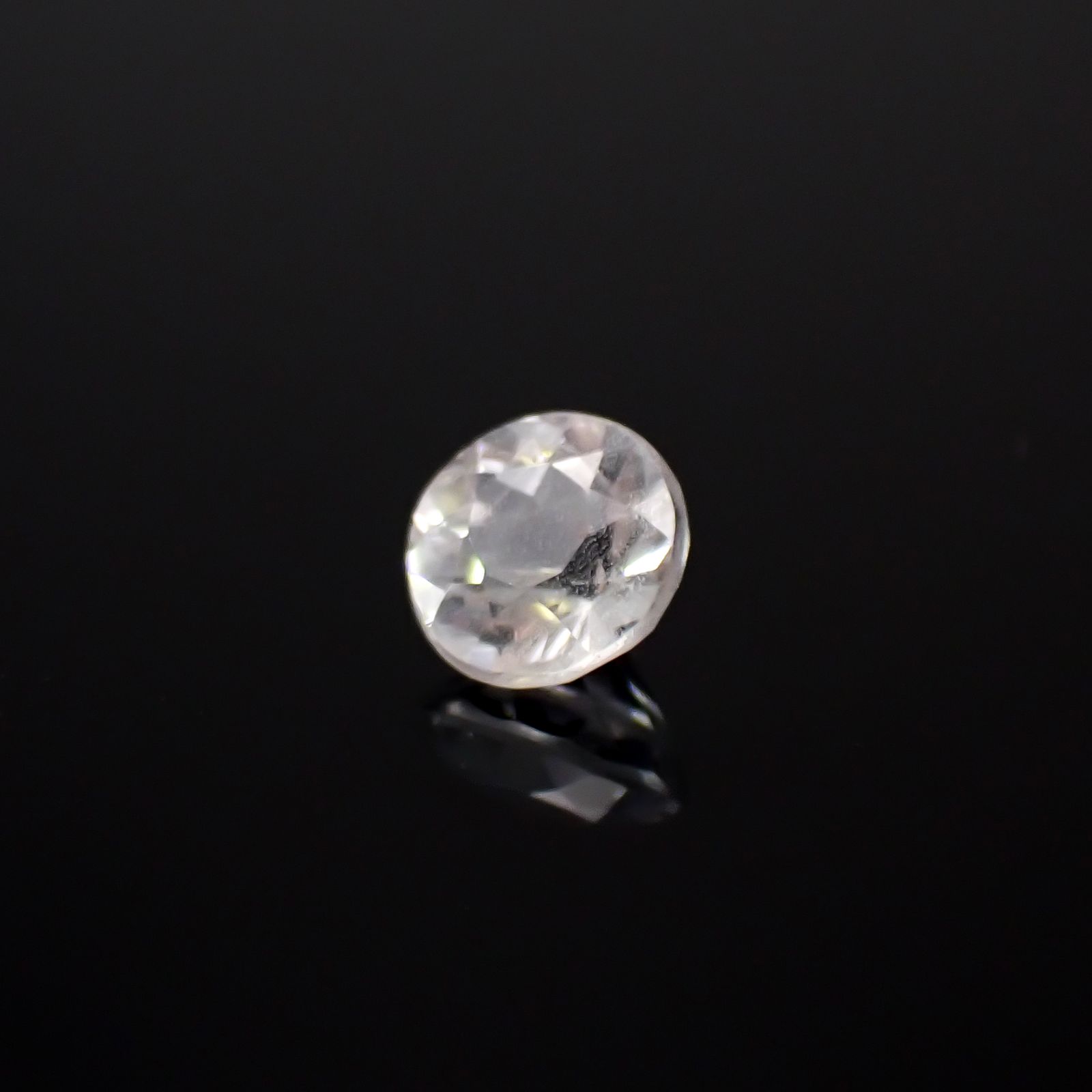 フェナカイト ブラジル産 0.91ct[240928824]6.1x6.1mm前後