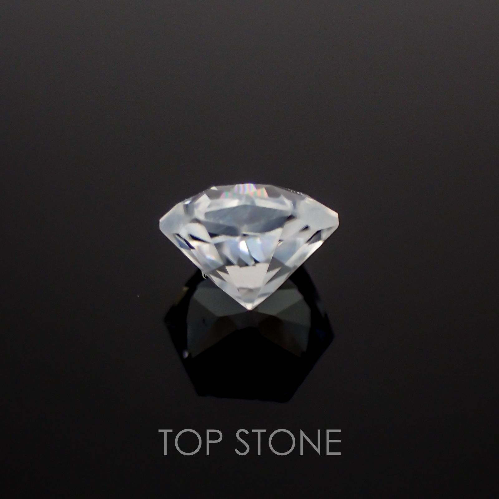 ◇ヘキサゴンカット◇カラーレスジルコン(宝石名ジルコン) カンボジア産 1.01ct 識別済[210410478]5×5mm前後