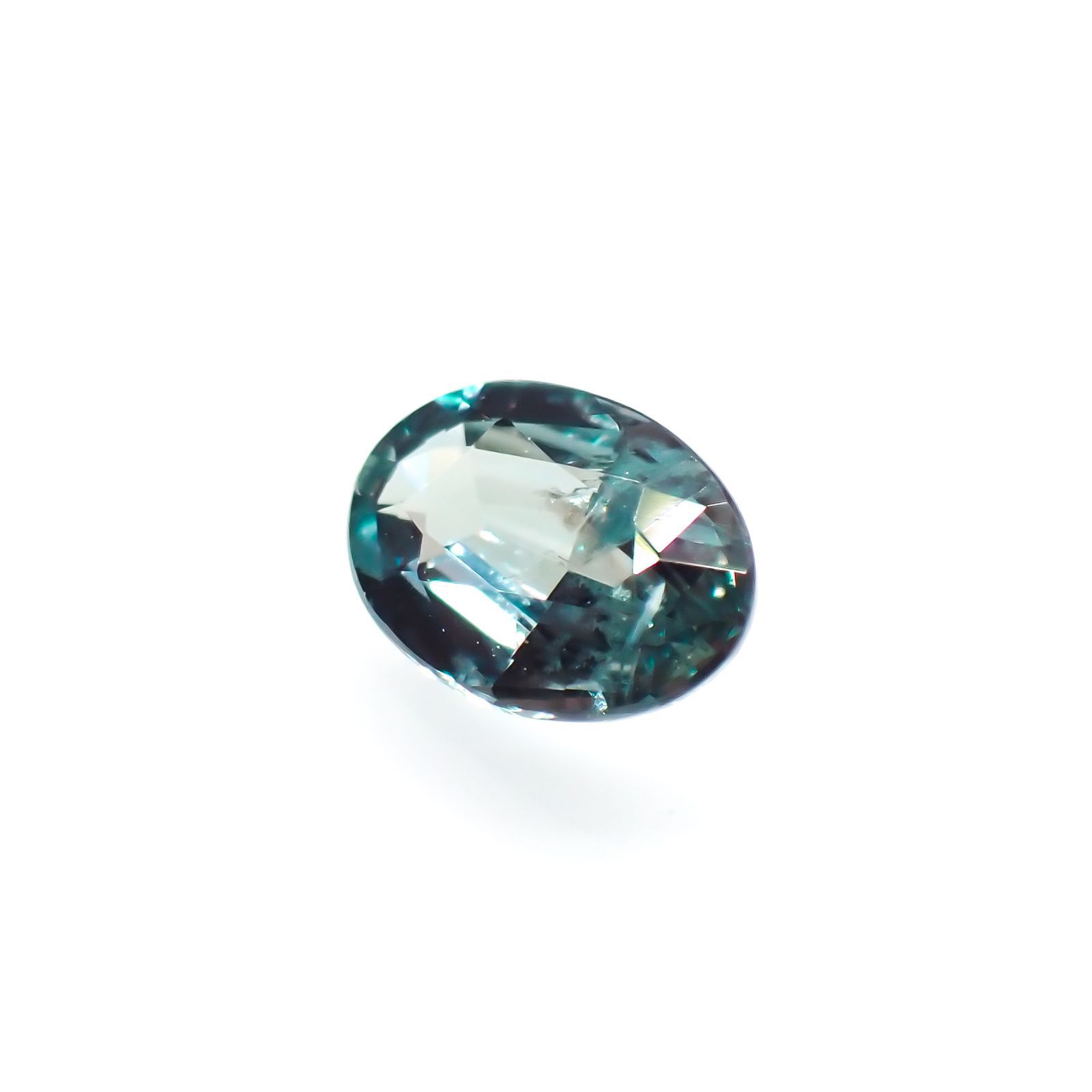 アレキサンドライト(宝石名アレキサンドライト)ブラジル産/EmeraldMains社製 0.138ct ソ付(彩珠)[220113816]3.9x2.7mm前後