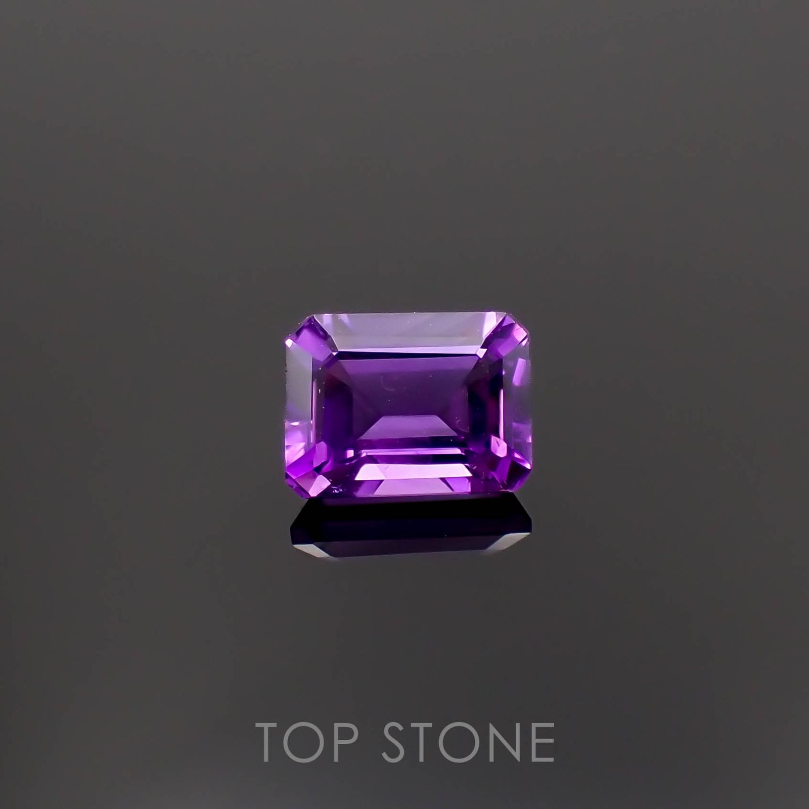 カラーシフトアメジスト ブラジル/ウルグアイ産 1.50ct[230120183]7.9x5.9mm前後