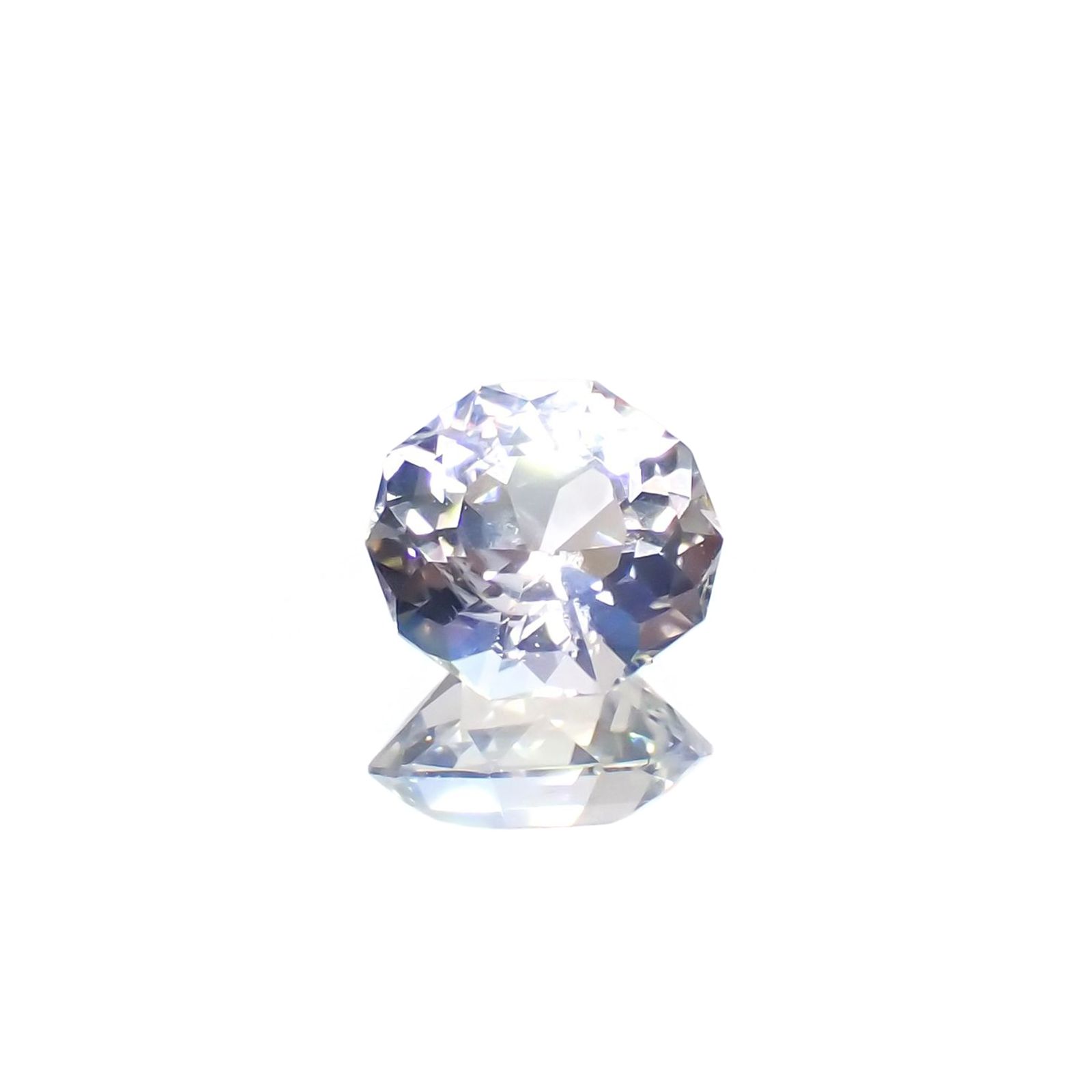 ◇カスタムカット◇レインボームーンストーン マダガスカル産 1.06ct / 7.2x6.4mm前後 [260523435]