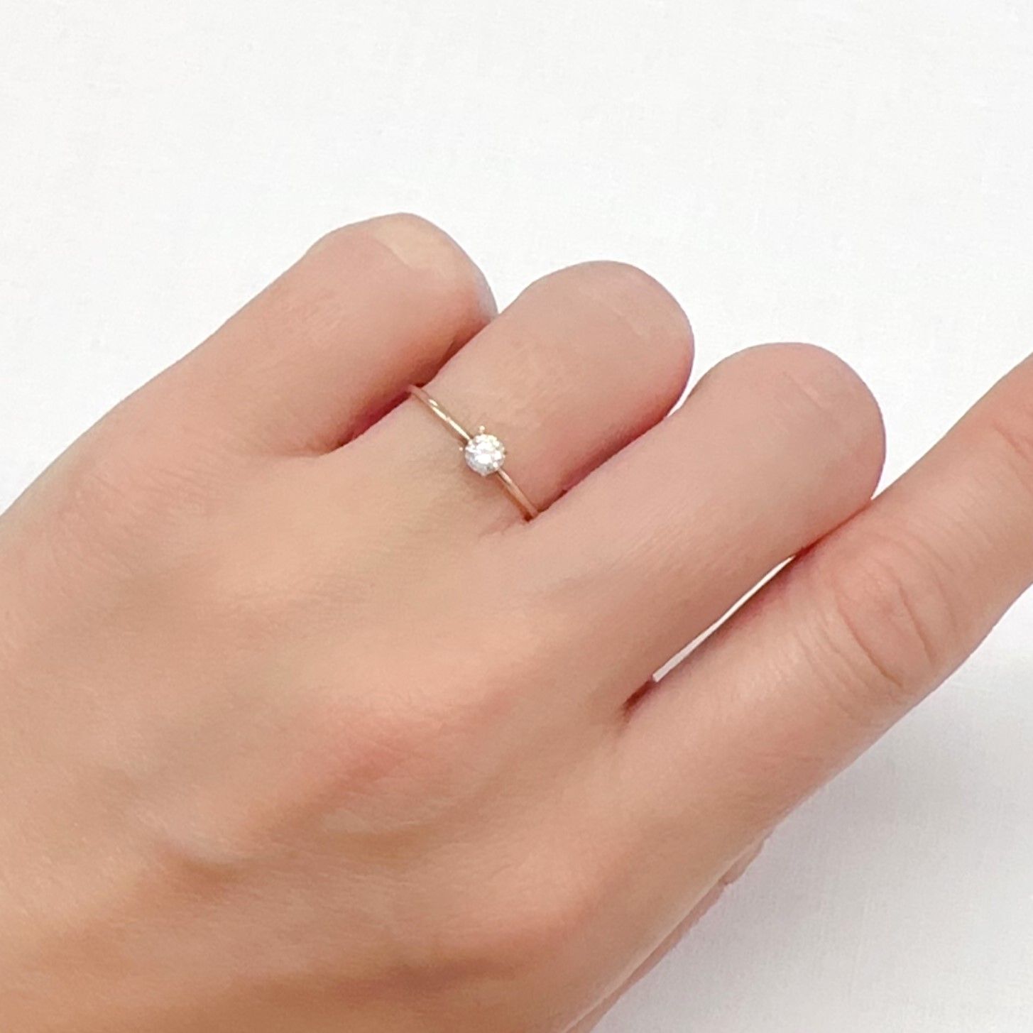 シルキーダイヤモンド 0.15ct[240326623]3.2x3.2mm前後