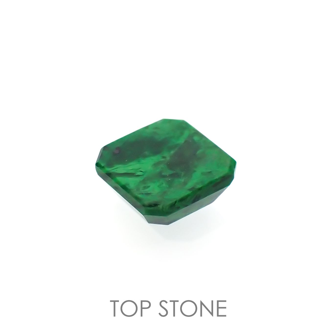 モーシッシ ビルマ産 0.69ct[220918032]5.5x5.2mm前後