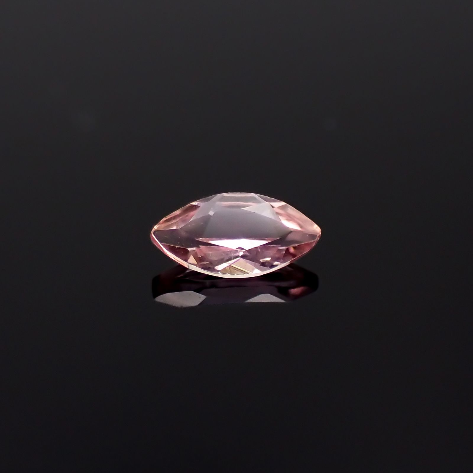 インペリアルトパーズ ブラジル産 0.17ct[231224870]5x2.6mm前後
