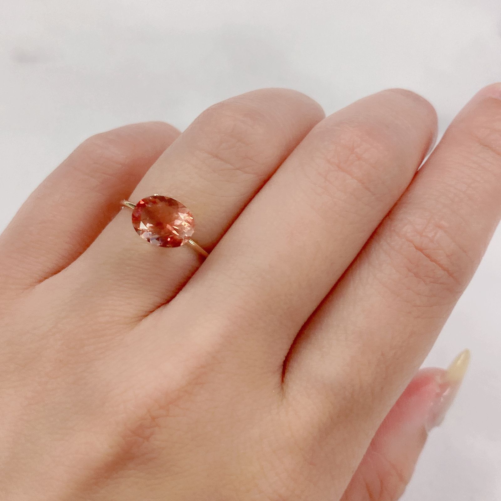 オレゴンサンストーン(宝石名ラブラドライト・サンストーン) アメリカ・オレゴン州産 1.681ct ソ付(彩珠)[21019351]8.9×7.1mm前後