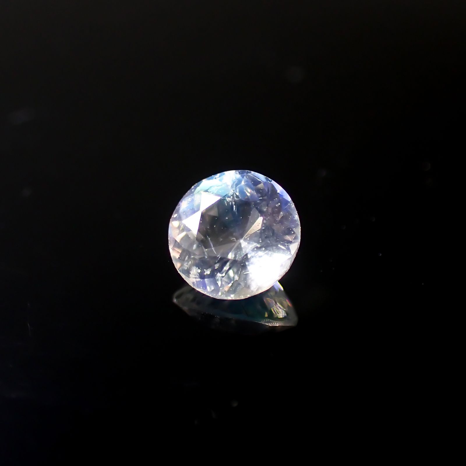 レインボームーンストーン ザンビア産 0.43ct[231224794]5x5mm前後