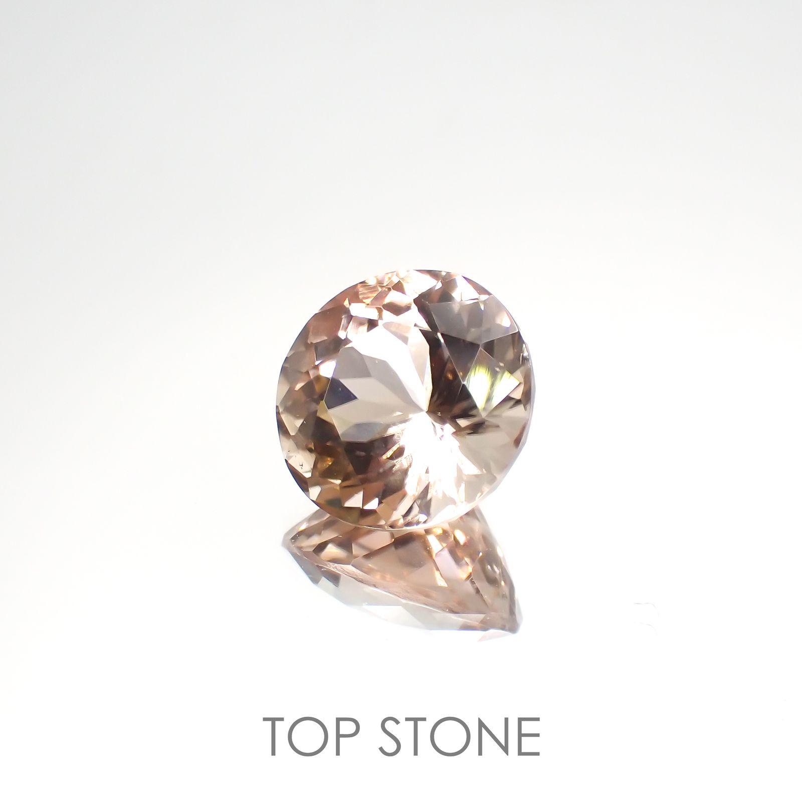 シナモンカラートルマリン(宝石名トルマリン) ナイジェリア産 3.435ct ソ付(彩珠)[20127646]9.6×9.5mm前後