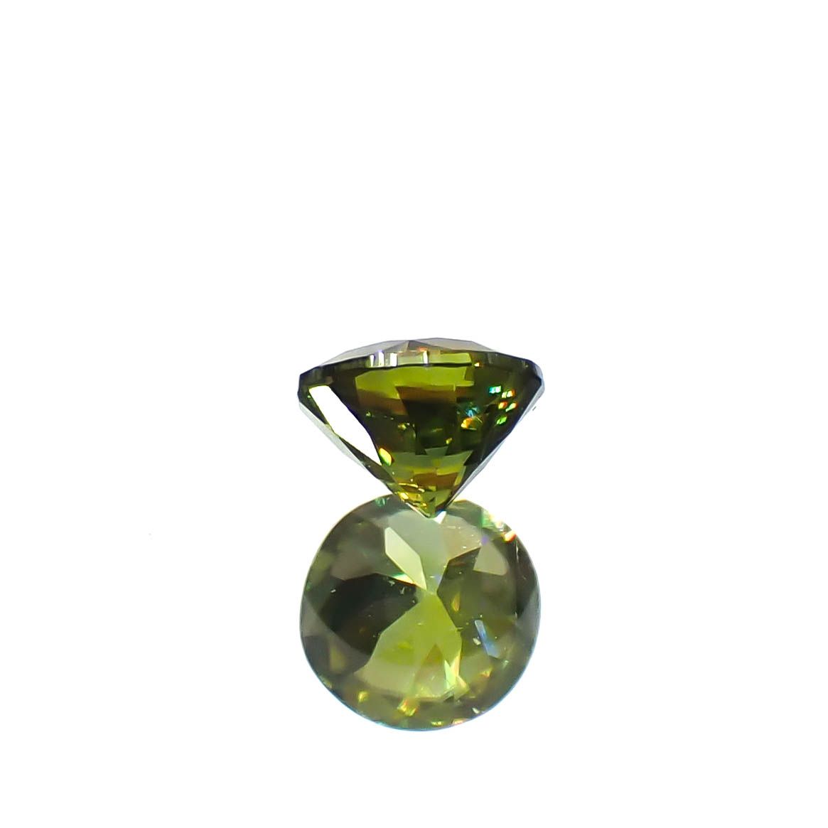 カラーチェンジスフェーン パキスタン産 0.13ct / 3x3mm前後 [250931066]