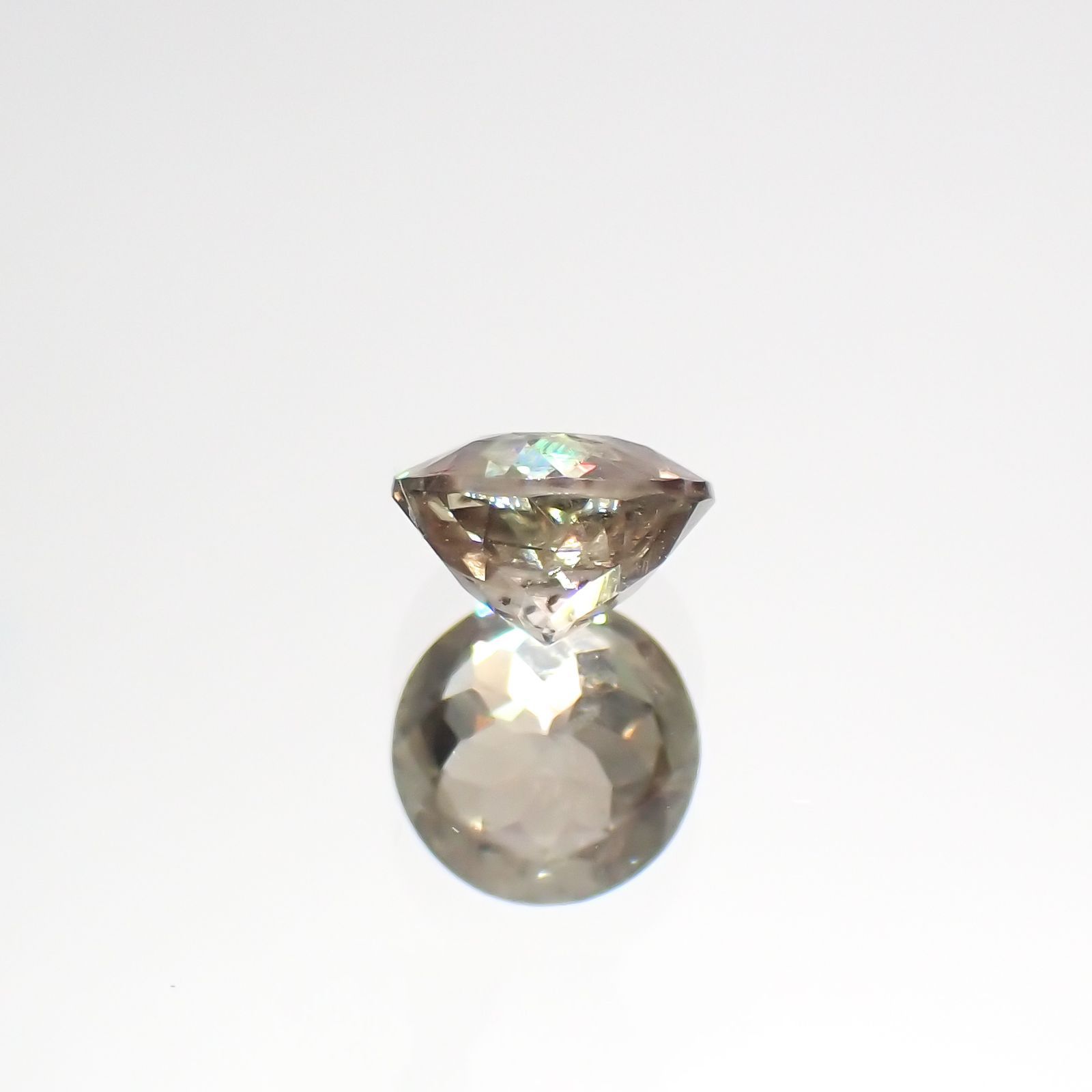 ダイアスポア(宝石名ダイアスポア)トルコ産 0.87ct 識別済