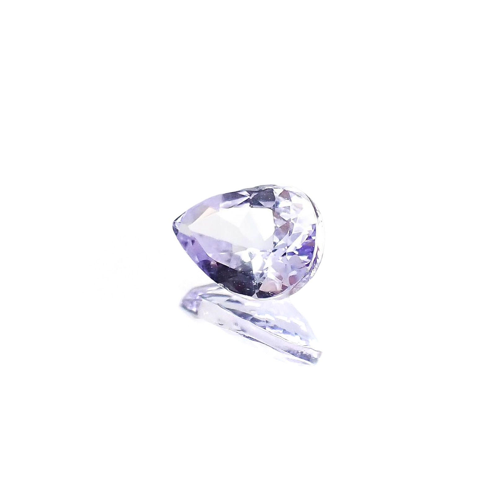 ラベンダーゾイサイト(宝石名ゾイサイト)タンザニア産 識別済 0.73ct / 6.9x5.1mm前後 [230522018]