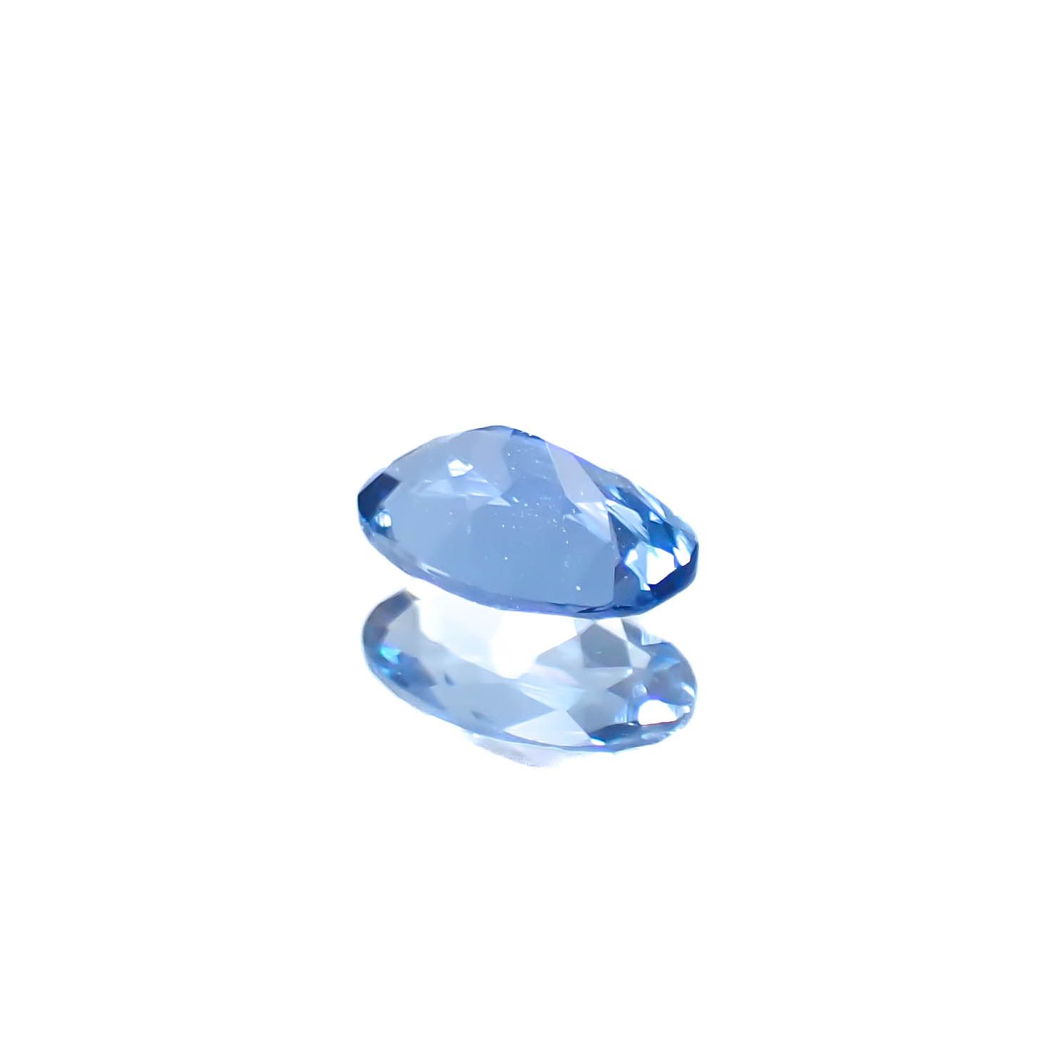 アクアマリン サンタマリアカラー ナイジェリア産 0.32ct [250329943]6x3.9mm前後
