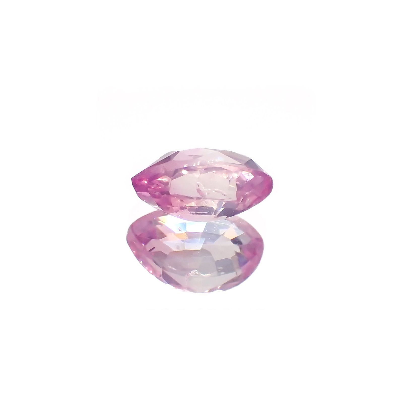 ◇フリーフォーム◇シルキーピンクサファイア 非加熱 ベトナム産 0.65ct[221219455]6.4x4mm前後