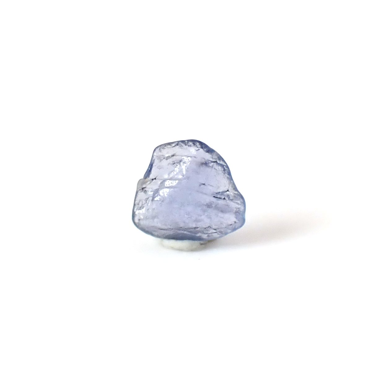 ヨーゴサファイア原石 アメリカ・モンタナ州ヨーゴ渓谷産 0.24ct / 4.9x4.6mm前後 [260431987]