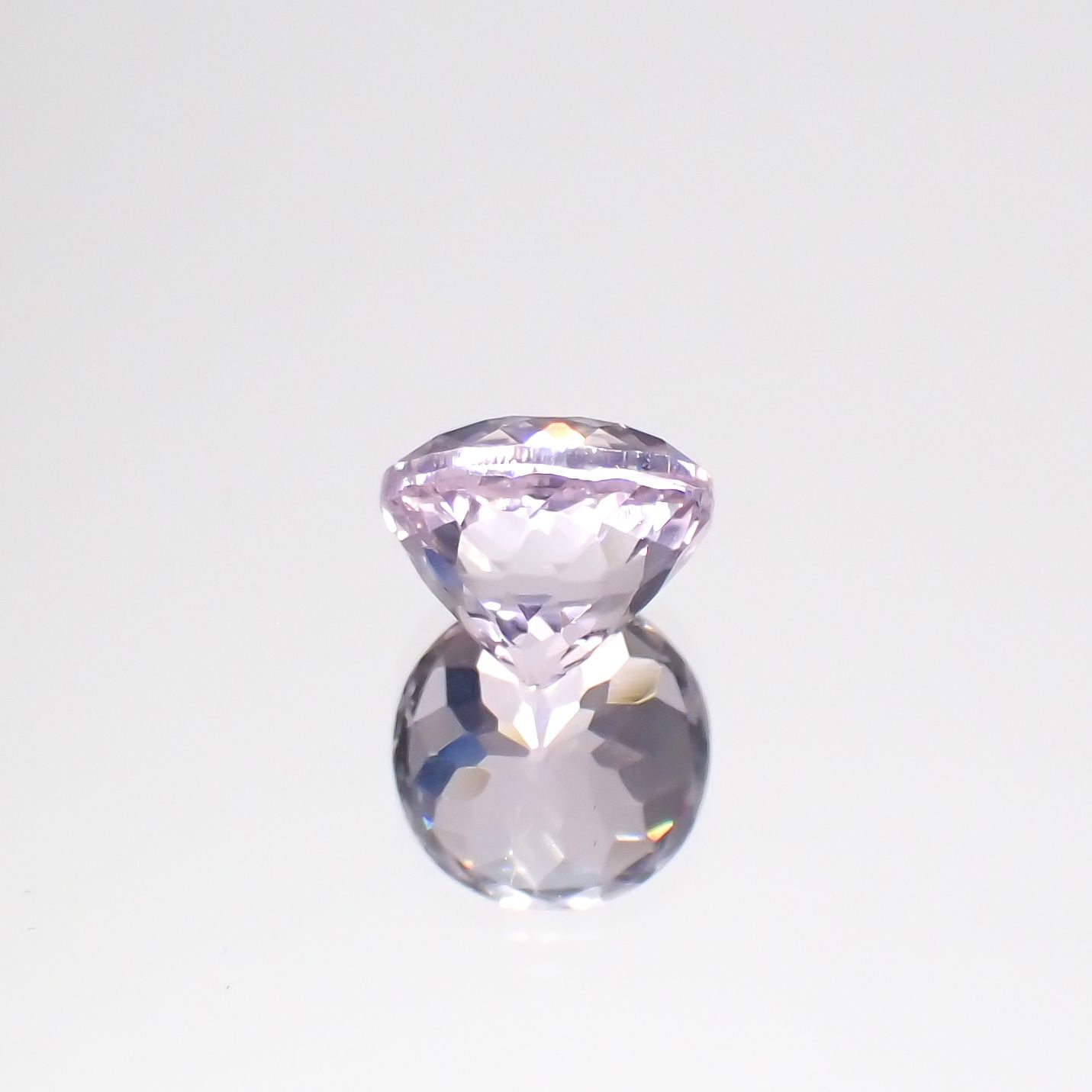 クンツァイト アフガニスタン産 2.59ct[231124353]8x7.9mm前後