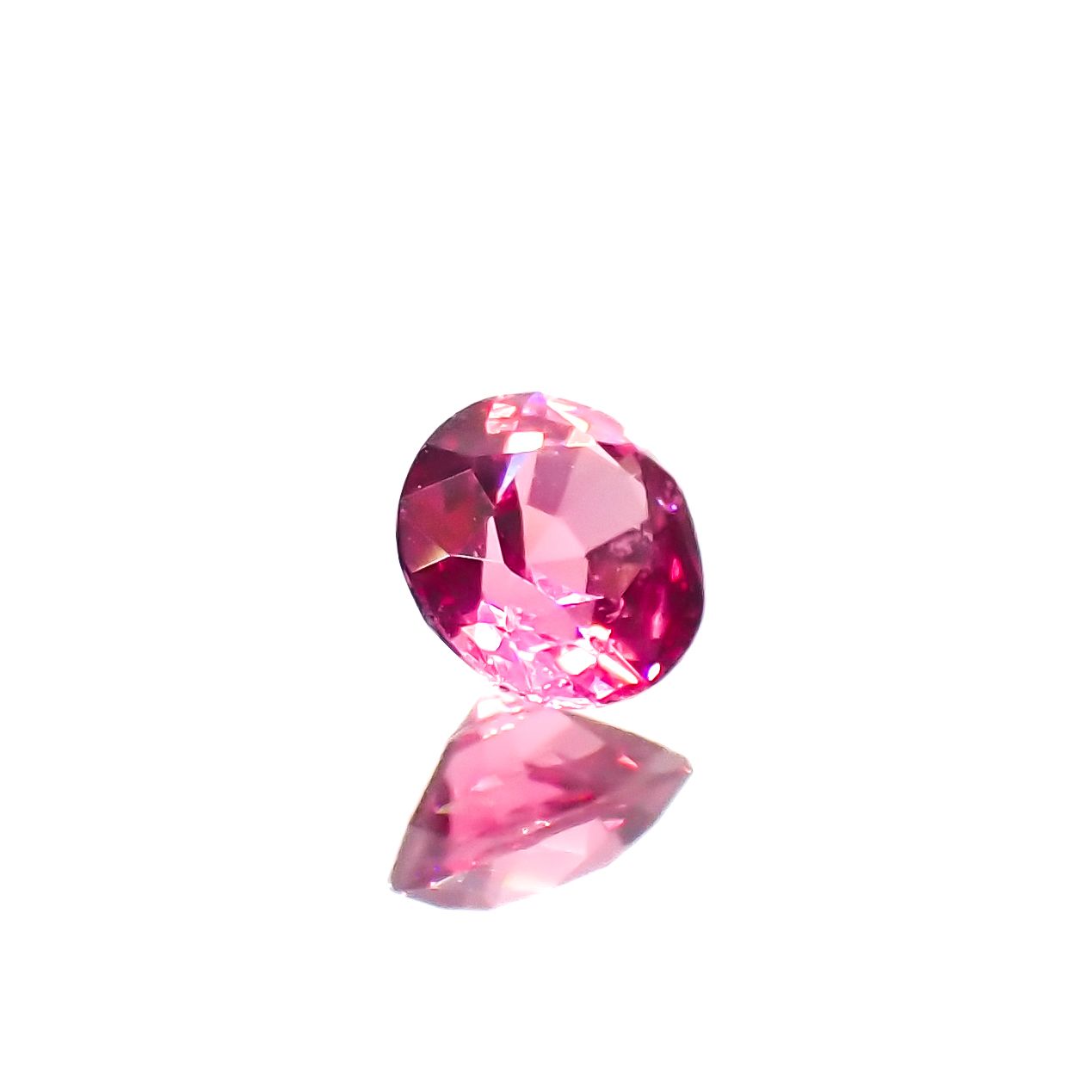ホットピンクスピネル タンザニア産 0.21ct[231224509]3.6x3.5mm前後